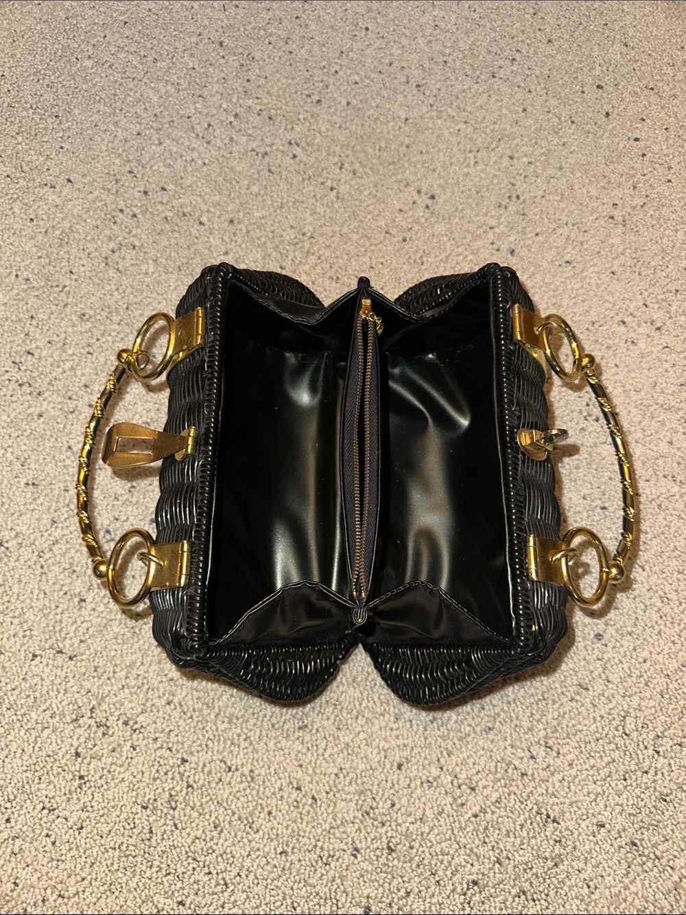Vintage Black Woven Handbag with Gold Hardware - Picture 2 of 5
